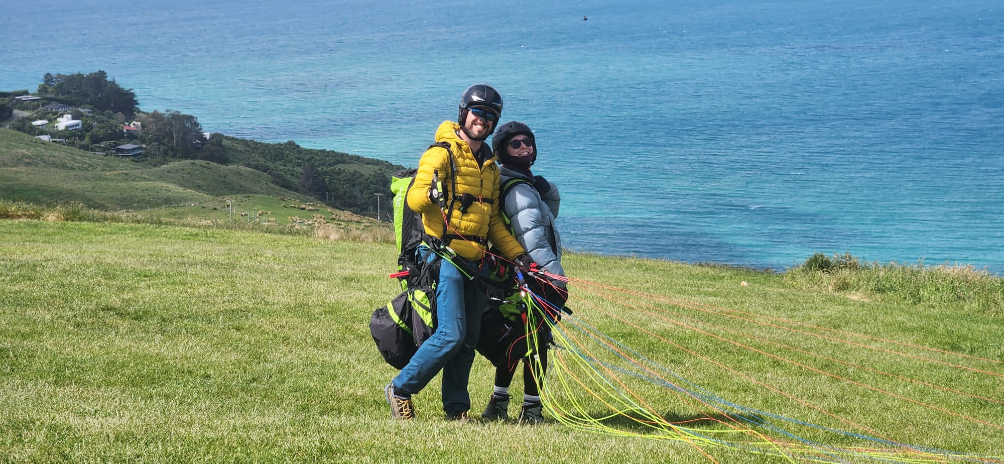 Lindsey is ready for her instructional tandem flight